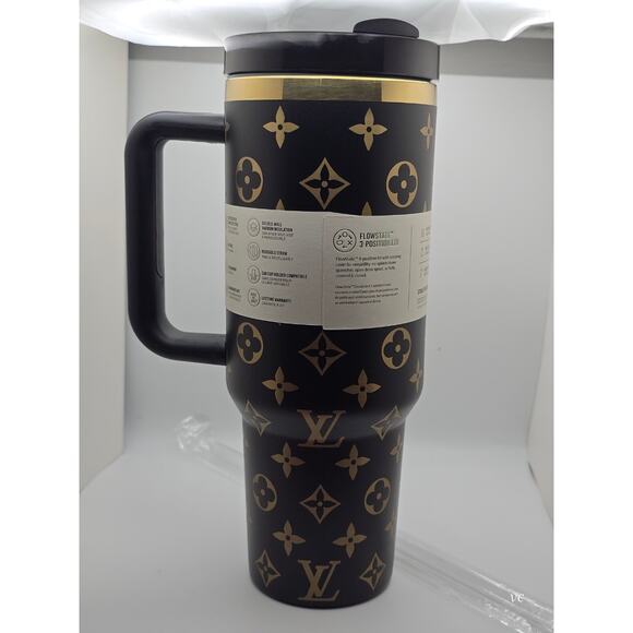 LV x Stanley 40oz Quencher H2.0 Tumbler Black/Gold with Straw–Limited Edition - Picture 5 of 6